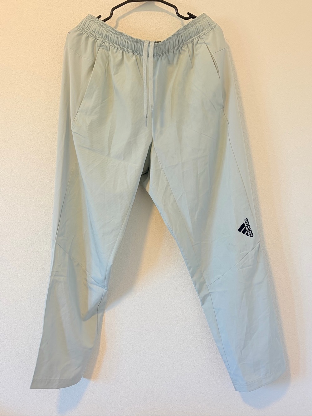 Adidas AEROREADY Men's Lightweight Track Pants Light Gray Size Large